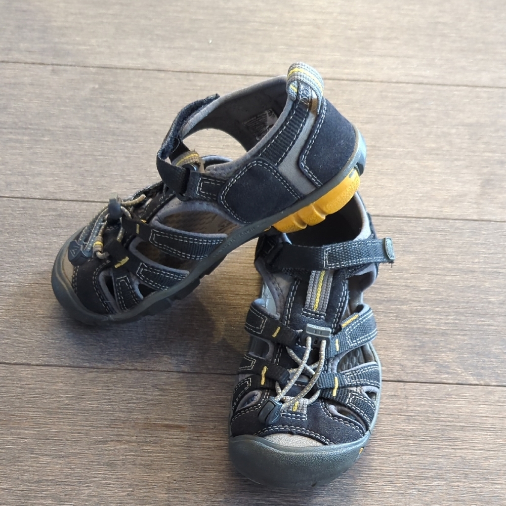 Keen Kids Seacamp Sandals (Size 13) - Picture 3 of 6
